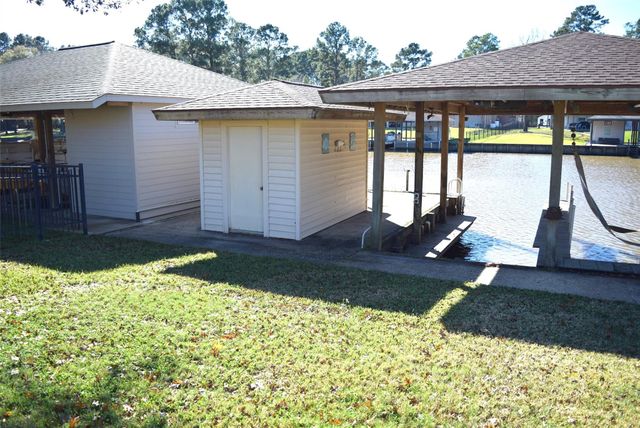 26 Westpoint Drive, Trinity, TX 75862