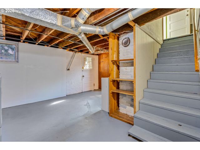 5542 Ne FLANDERS St, Portland, OR 97213
