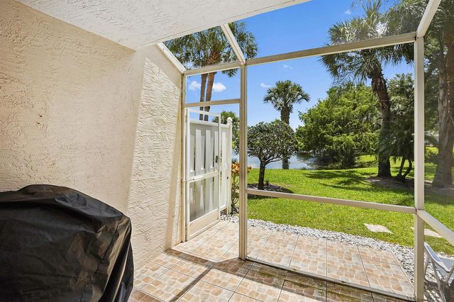 110 Crosswinds Drive, Greenacres, FL 33413