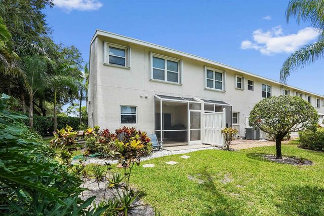 110 Crosswinds Drive, Greenacres, FL 33413
