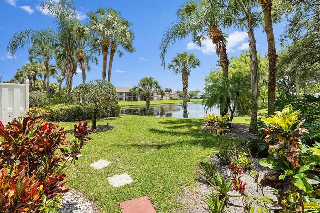 110 Crosswinds Drive, Greenacres, FL 33413