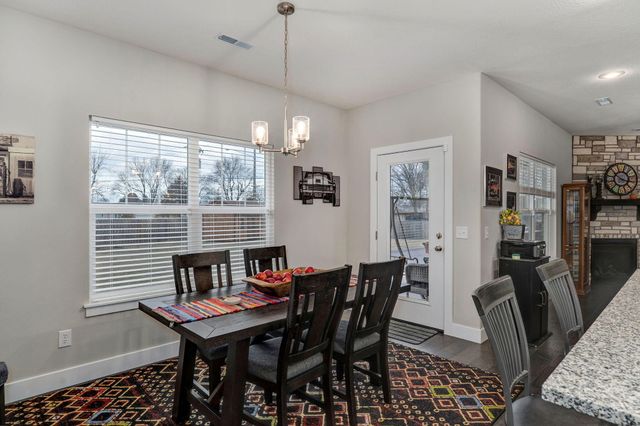 4259 W Orchard Lane, Battlefield, MO 65619