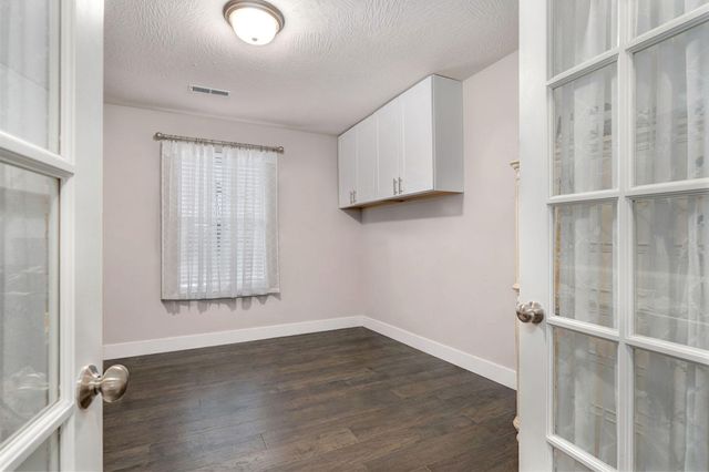 4259 W Orchard Lane, Battlefield, MO 65619