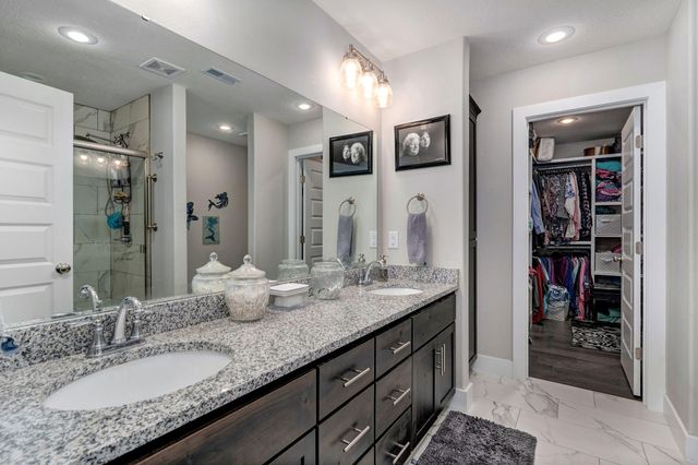 4259 W Orchard Lane, Battlefield, MO 65619