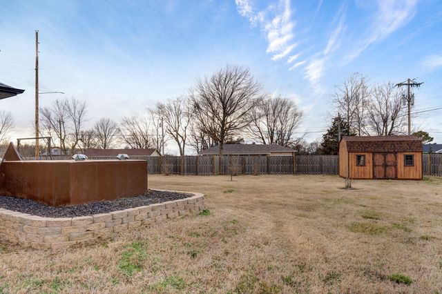 4259 W Orchard Lane, Battlefield, MO 65619