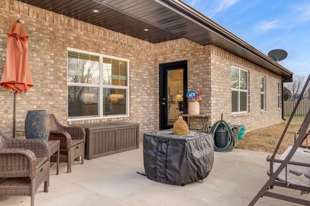 4259 W Orchard Lane, Battlefield, MO 65619