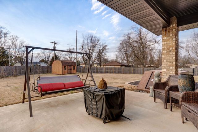 4259 W Orchard Lane, Battlefield, MO 65619