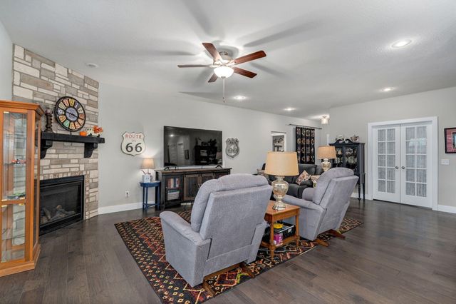 4259 W Orchard Lane, Battlefield, MO 65619