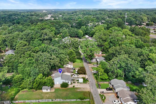 7707 W 45TH Street, Little Rock, AR 72204