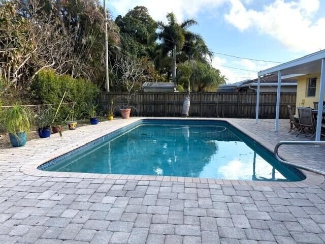 394 Evergreen Avenue, Tequesta, FL 33469