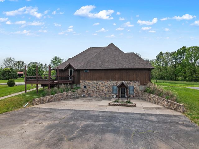 16326 Lawrence 1232, Marionville, MO 65705