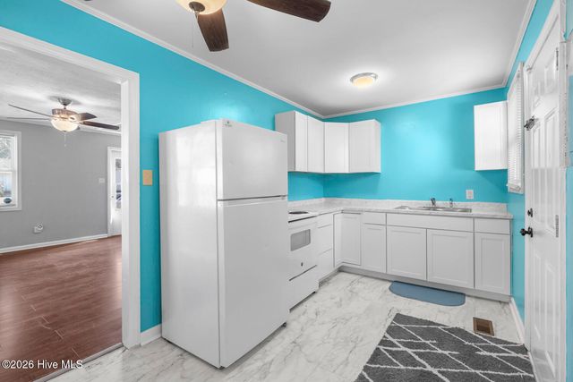 121 Bryan Street, Jacksonville, NC 28540