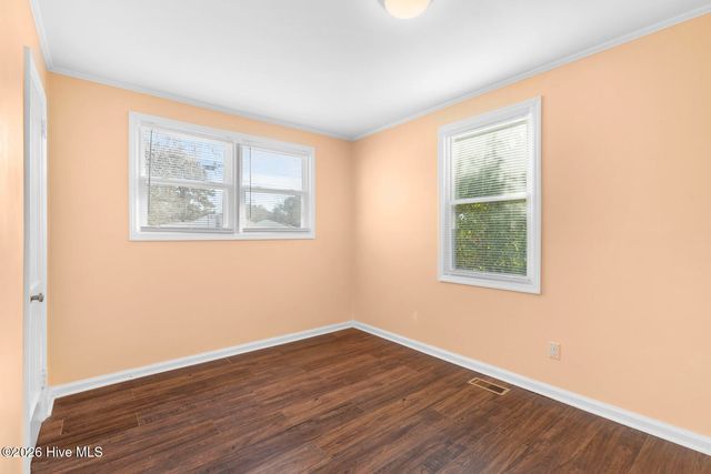 121 Bryan Street, Jacksonville, NC 28540