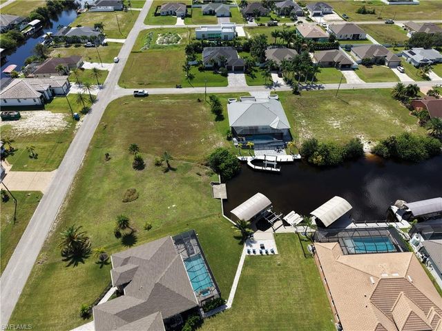 516 NW 33rd AVE, Cape Coral, FL 33993