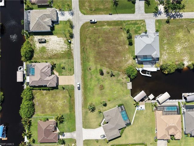516 NW 33rd AVE, Cape Coral, FL 33993