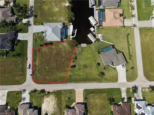 516 NW 33rd AVE, Cape Coral, FL 33993