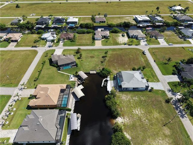 516 NW 33rd AVE, Cape Coral, FL 33993