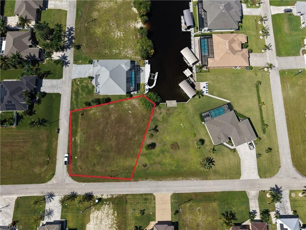 516 NW 33rd AVE, Cape Coral, FL 33993