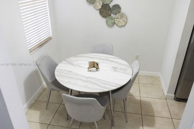 2928 SE 2nd St 8, Homestead, FL 33033