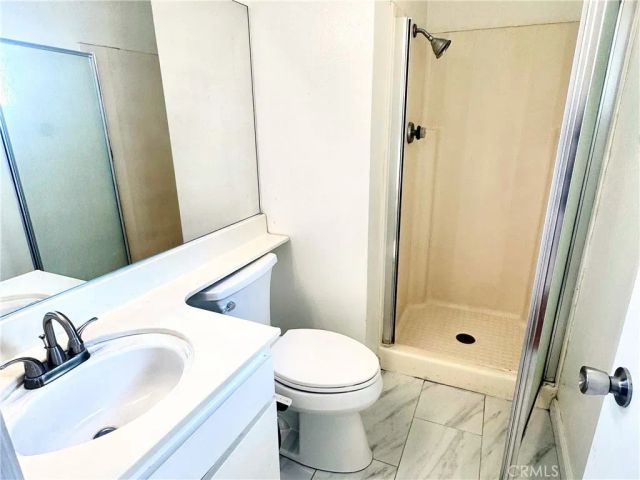 9131 Burnet Ave 23, North Hills, CA 91343