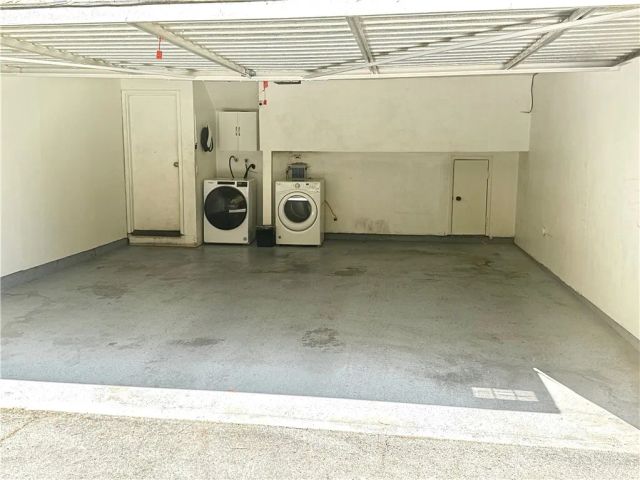 9131 Burnet Ave 23, North Hills, CA 91343