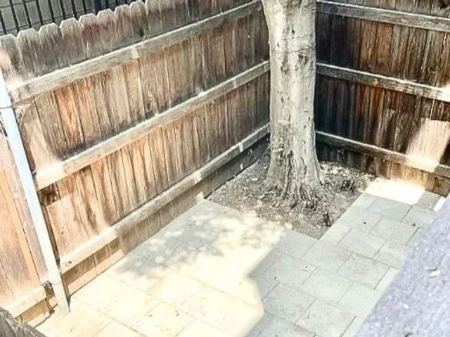 9131 Burnet Ave 23, North Hills, CA 91343