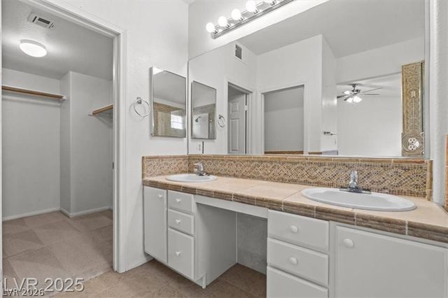 664 Peachy Canyon Circle 103, Las Vegas, NV 89144