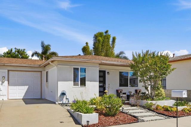 3161 Calle Osuna, Oceanside, CA 92056