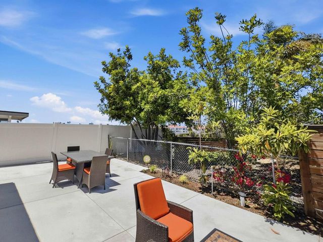 3161 Calle Osuna, Oceanside, CA 92056