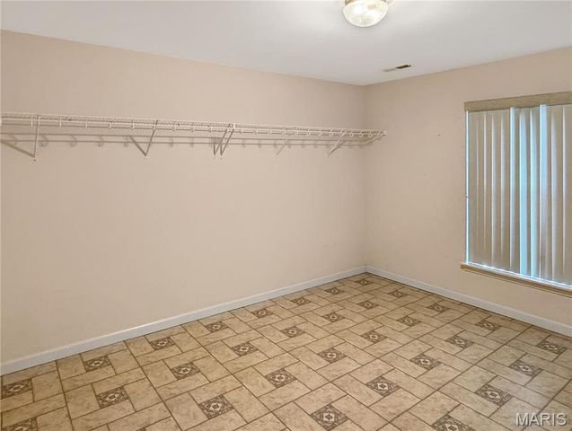 1816 Kaleb Court, Washington, MO 63090