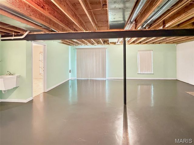 1816 Kaleb Court, Washington, MO 63090