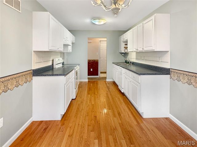 1816 Kaleb Court, Washington, MO 63090