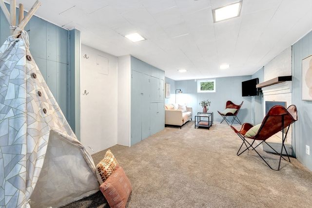 177 Mt. Vernon, Arlington, MA 02476