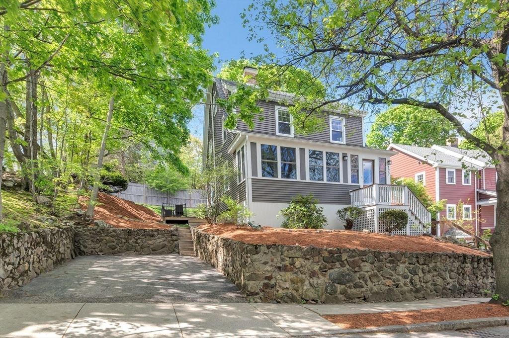 177 Mt. Vernon, Arlington, MA 02476
