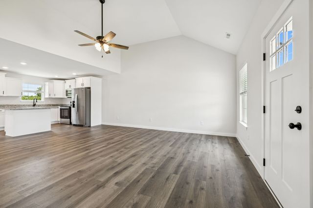 145 Alice Preston Loop, Gordonsville, TN 38563