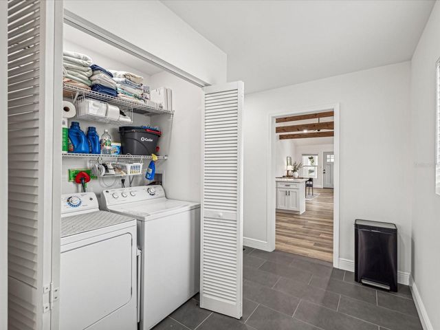 605 12TH AVENUE N, St Petersburg, FL 33701