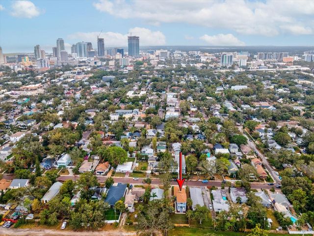 605 12TH AVENUE N, St Petersburg, FL 33701