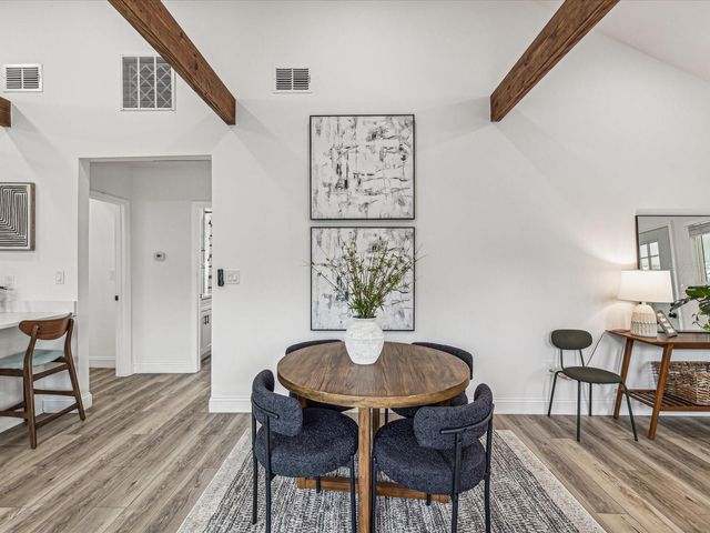 605 12TH AVENUE N, St Petersburg, FL 33701