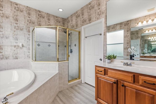 106 WINGHURST BOULEVARD, Orlando, FL 32828