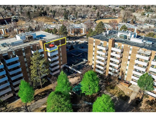2880 S Locust St 701S, Denver, CO 80222