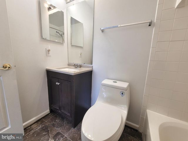 6962 BANCHORY CT, Alexandria, VA 22315