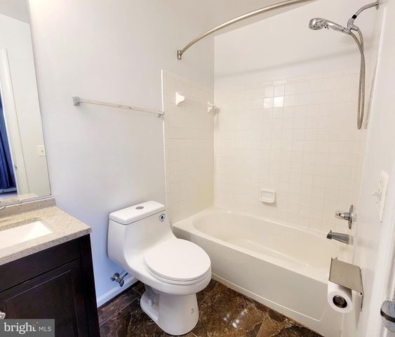 6962 BANCHORY CT, Alexandria, VA 22315