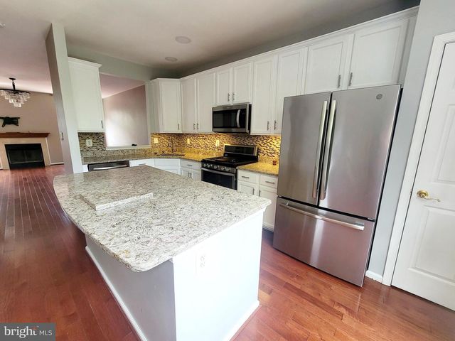 6962 BANCHORY CT, Alexandria, VA 22315