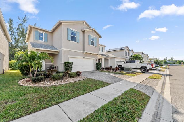 1817 Lake Cove Drive, Lake Worth Beach, FL 33460