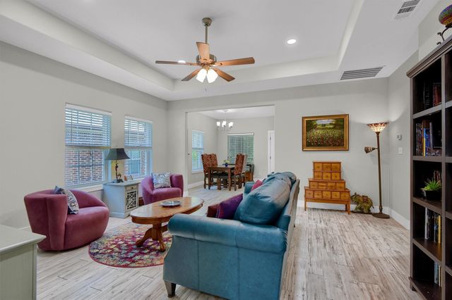 3101 S College Boulevard, Denison, TX 75020