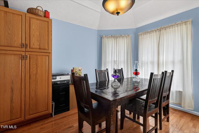 300 Poplar Grove Road, Kingsport, TN 37664