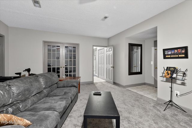 300 Poplar Grove Road, Kingsport, TN 37664