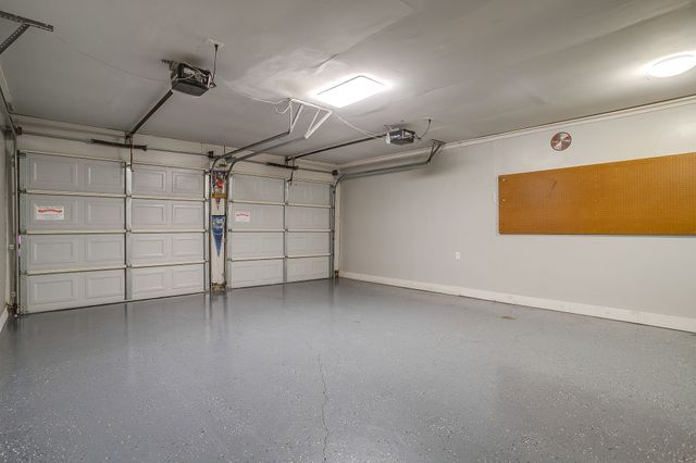 521 Nathan Street, Burleson, TX 76028