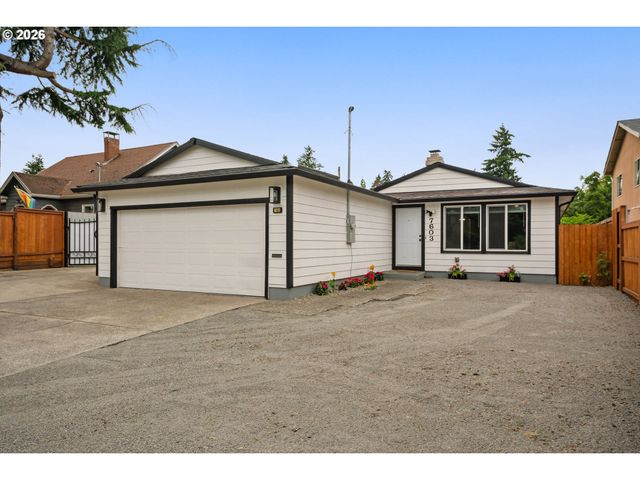 7603 Se FLAVEL St, Portland, OR 97206