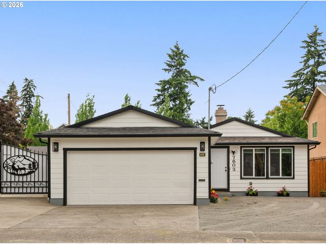 7603 Se FLAVEL St, Portland, OR 97206